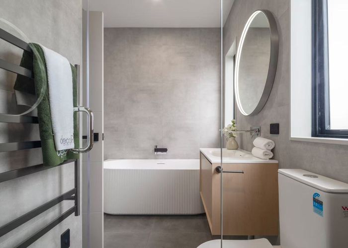  at 1 Treloar Crescent, Hobsonville, Waitakere City, Auckland