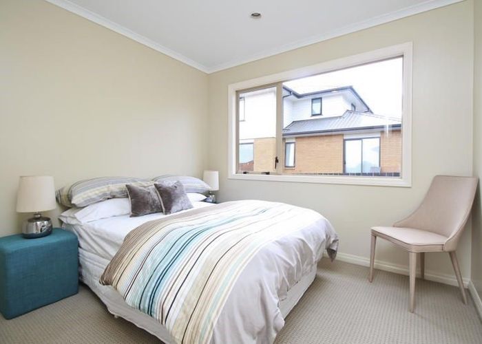  at 20 Genesis Place, Flat Bush, Manukau City, Auckland