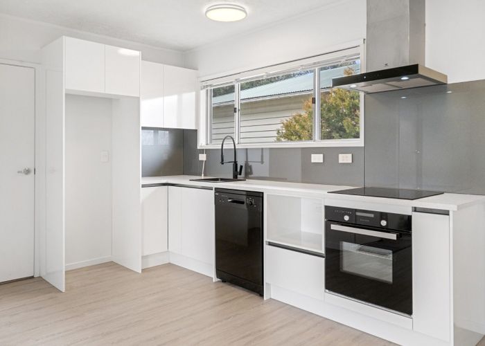  at 12/23 Fairview Road, Mount Eden, Auckland City, Auckland