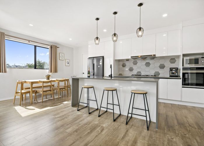  at 21 Wilbur Place, Pakuranga Heights, Auckland