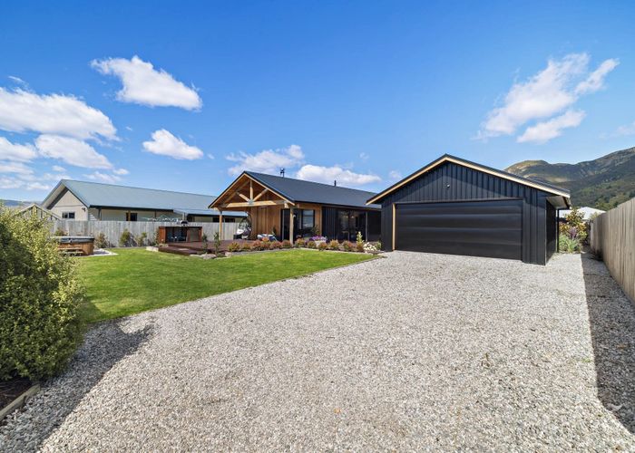  at 19 Pennycook Place, Wanaka