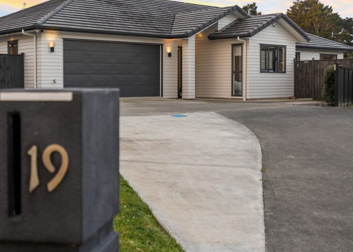  at 19 Kahika Grove, Huapai, Rodney, Auckland