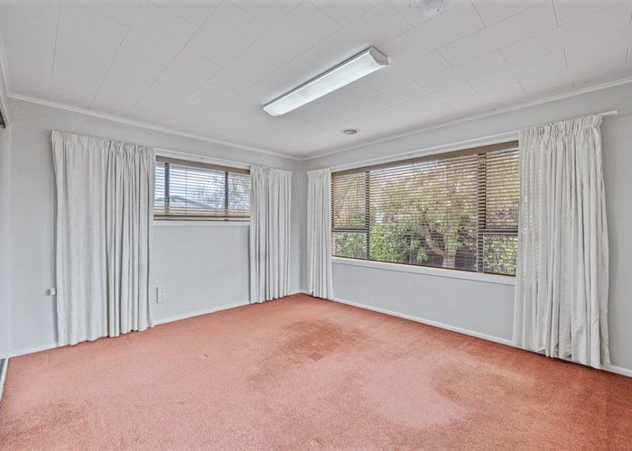  at 3 Glenmore Avenue, Casebrook, Christchurch