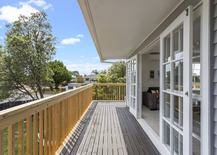  at 1/39 Butterworth Drive, Glendene, Auckland