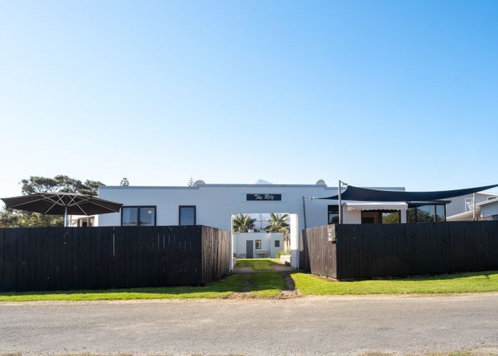  at 12 Moori Road, Waimārama