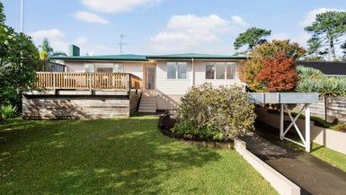  at 12 Springfield Street, Forrest Hill, Auckland