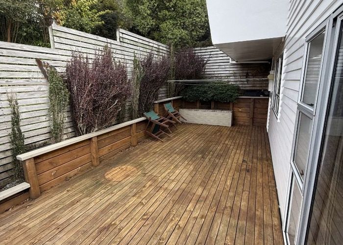  at 163B Miromiro Road, Normandale, Lower Hutt, Wellington