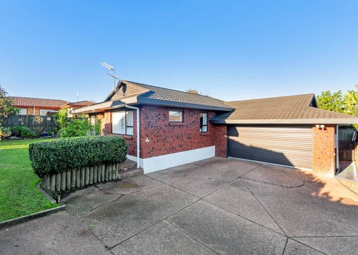  at 1/128 Botany Road, Botany Downs, Manukau City, Auckland