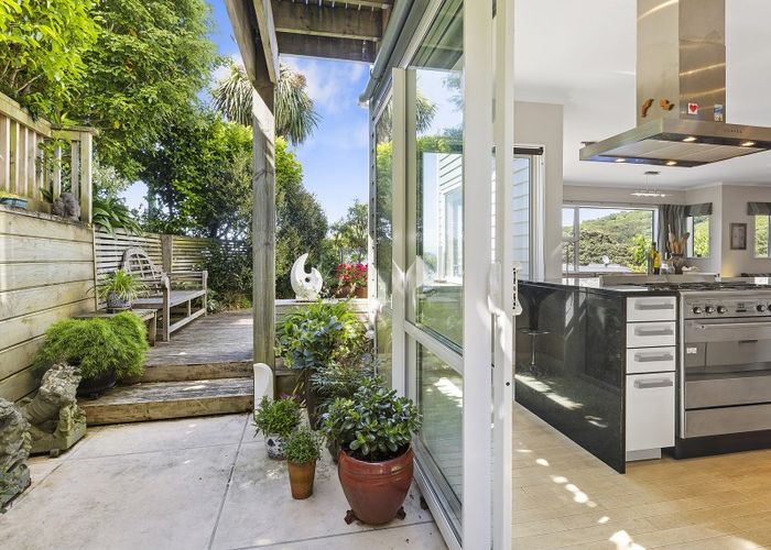  at 14 Curnow Way, Kaiwharawhara, Wellington
