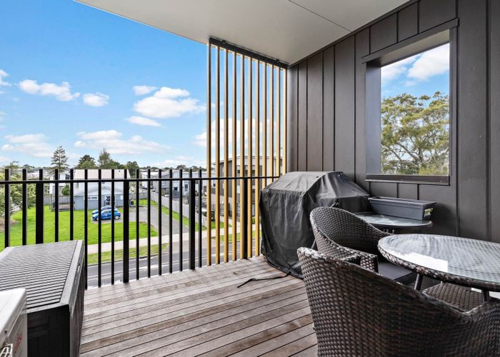  at 12/45 Cessna Crescent, Mangere, Manukau City, Auckland