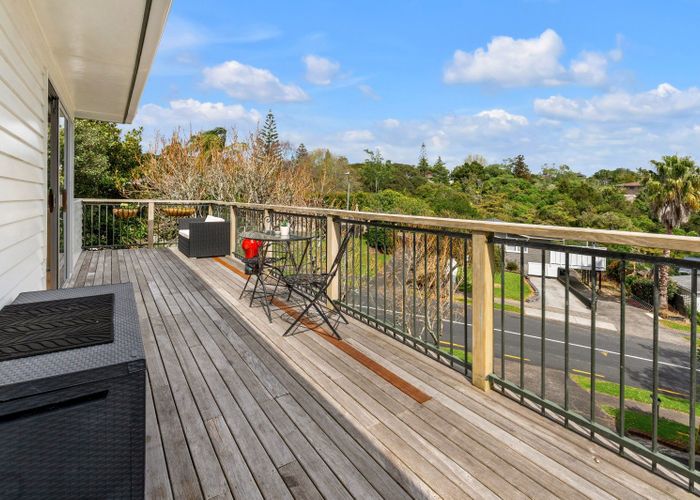  at 15 Robbies Road, Shelly Park, Manukau City, Auckland