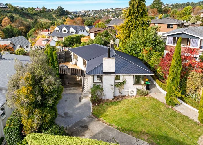  at 17  Colquhoun Street, Glenross, Dunedin, Otago