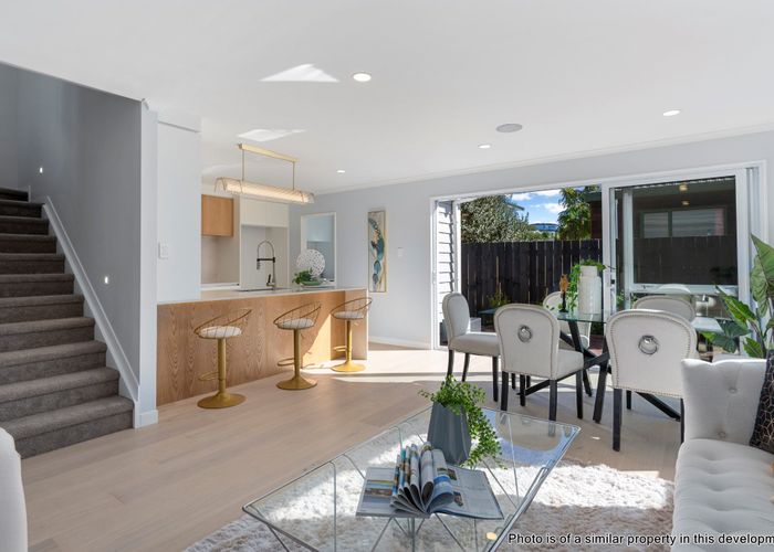  at 123B Forrest Hill Road, Forrest Hill, North Shore City, Auckland
