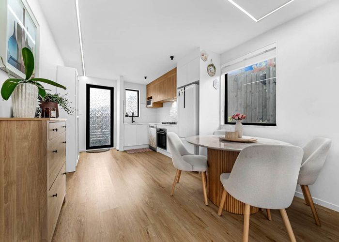  at 1/11 McLean Avenue, Papatoetoe, Manukau City, Auckland