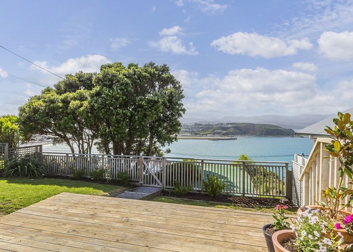  at 28 View Road, Houghton Bay, Wellington