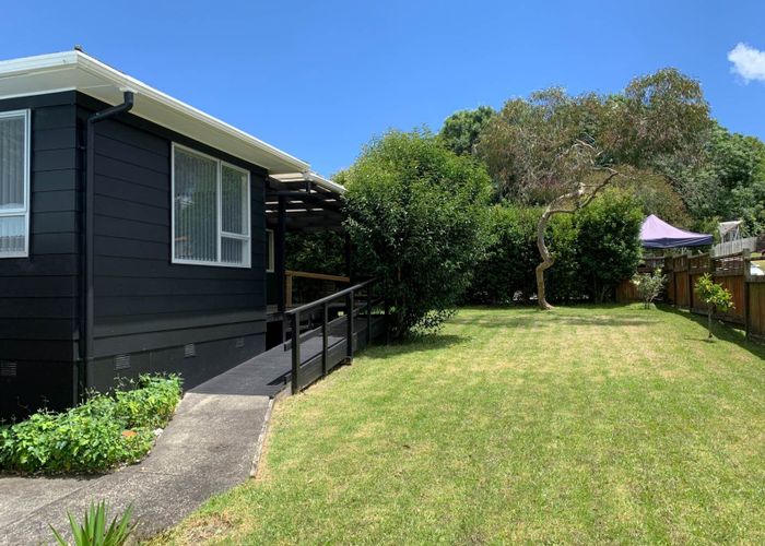  at 9 Julia Place, Totara Vale, North Shore City, Auckland