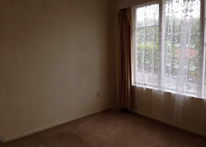  at 36 Budgen Street, Mount Roskill, Auckland