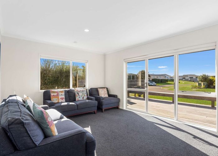  at 100 The Tee, Matarangi, Thames-Coromandel, Waikato
