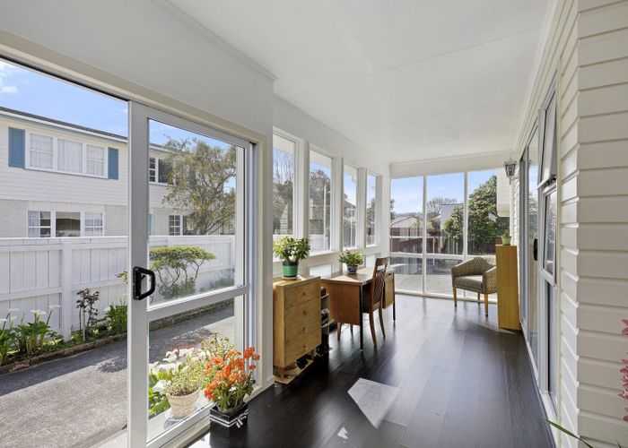  at 27 Saint Columbans Grove, Boulcott, Lower Hutt