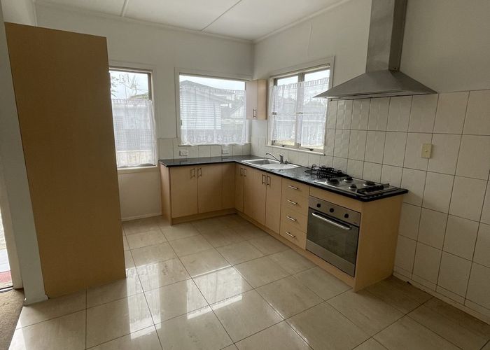  at 1/35 Fitzroy Street, Papatoetoe, Auckland