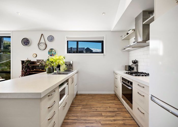  at 2 Huxley Place, Lake Hayes, Queenstown