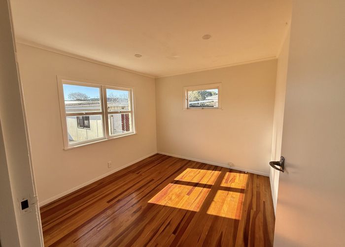  at 6 Valentine Street, Papakura, Papakura, Auckland