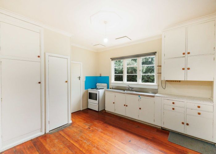  at 5 Pahiatua Street, Hokowhitu, Palmerston North, Manawatu / Whanganui