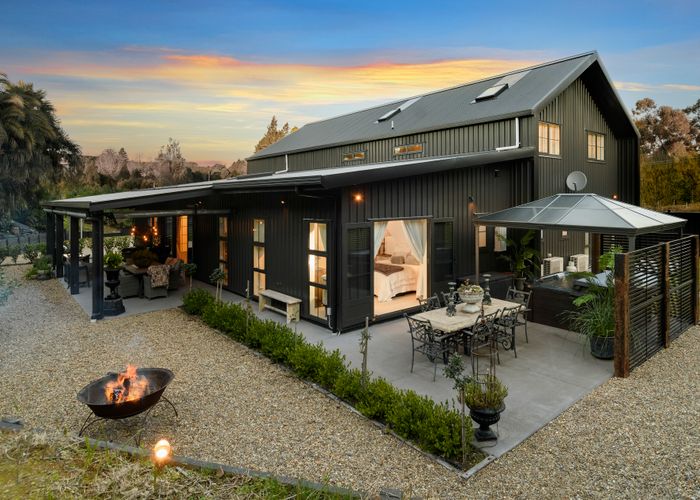  at 9 Loop Road, Tauranga