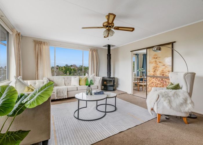  at 12 Finn Place, Totara Vale, North Shore City, Auckland