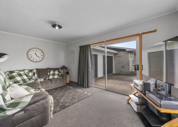  at 1/204 Grays Road, Saint Leonards, Hastings, Hawke's Bay