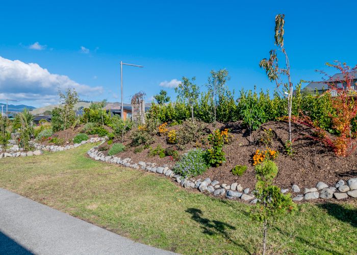 at 29 Ferndale Drive, Waikanae