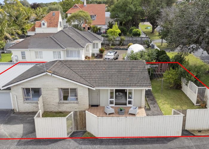  at 1/30 Puriri Avenue, Greenlane, Auckland
