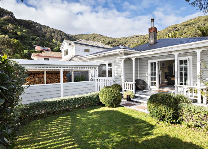  at 3 Ngaio Street, Eastbourne, Lower Hutt, Wellington