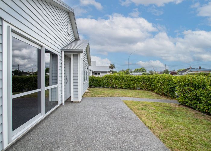  at 129 Forest Lake Road, Forest Lake, Hamilton, Waikato