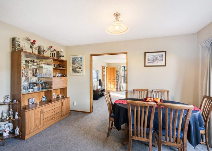  at 2/81 Lancewood Drive, Halswell, Christchurch