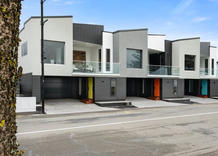  at 585 Marine Parade, Napier South, Napier, Hawke's Bay