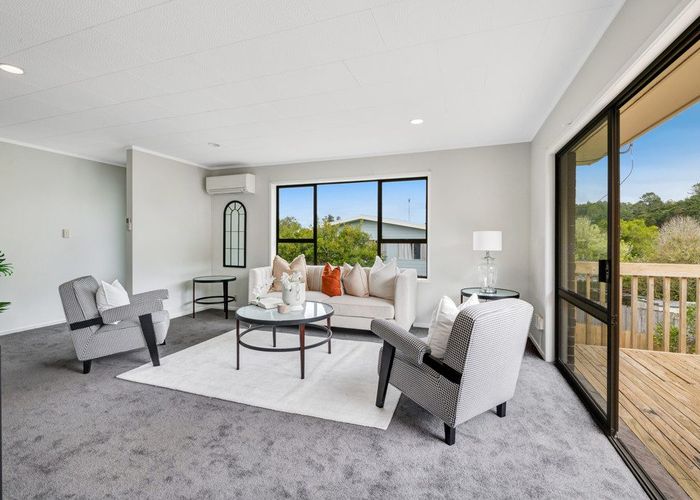  at 148 Lynn Road, Bayview, North Shore City, Auckland