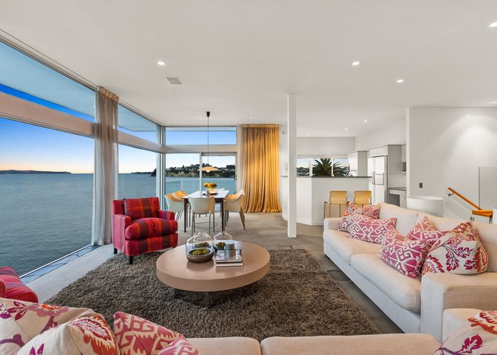  at 2/3 Hanene Street, Saint Heliers, Auckland