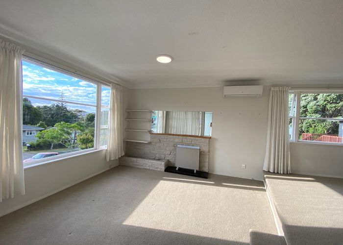  at 19 Blease Street, New Lynn, Auckland