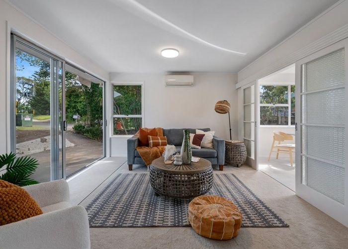  at 3 View Road, Glenfield, North Shore City, Auckland