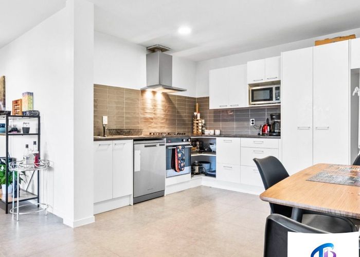  at 13A Bartells Drive, Goodwood Heights, Manukau City, Auckland
