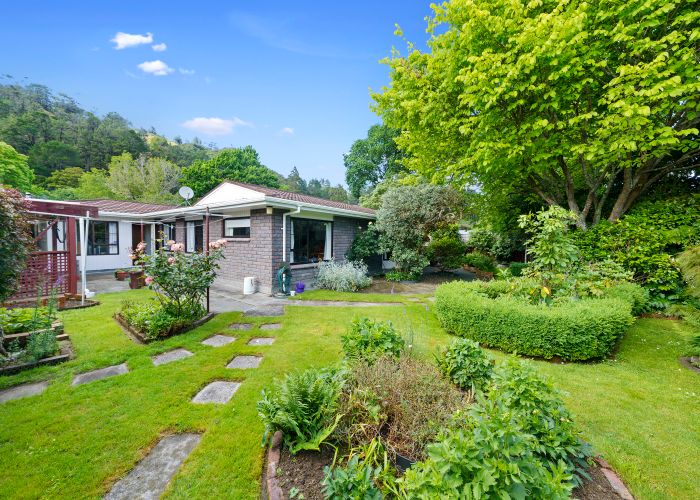  at 27A Hine Road, Wainuiomata, Lower Hutt