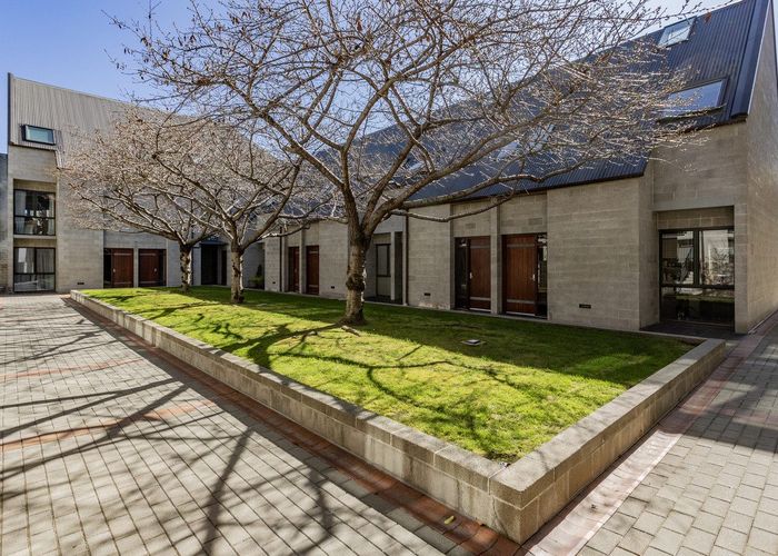  at Flat 4/868 Colombo Street, City Centre, Christchurch City, Canterbury