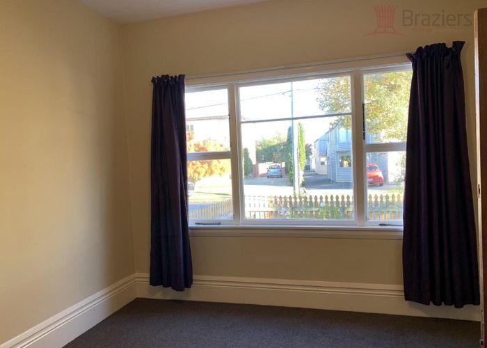  at 32 Olliviers Road, Phillipstown, Christchurch City, Canterbury