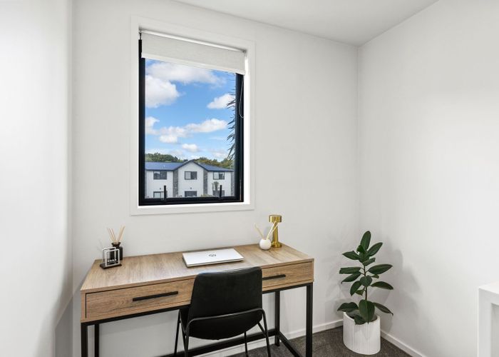  at 4/70 Brockworth Place, Riccarton, Christchurch