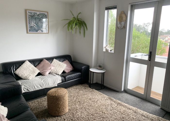  at 58 Albionvale Road, Glen Eden, Auckland