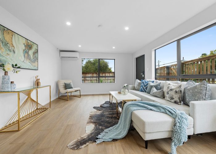  at 8A Claridge Street, Glen Eden, Waitakere City, Auckland