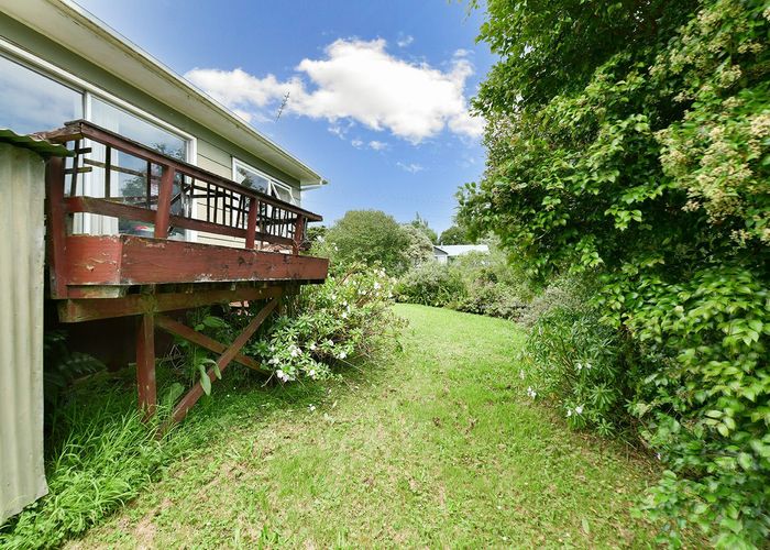  at 14 Downer Street, Helensville, Helensville