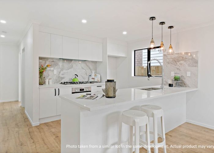  at 8A Lynette Place, Mangere, Auckland