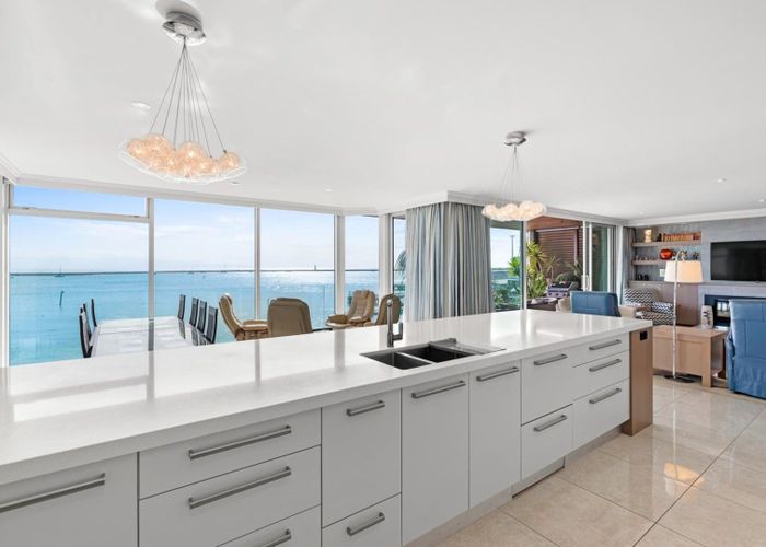  at 206/283 Wakefield Quay, Nelson, Nelson, Nelson / Tasman